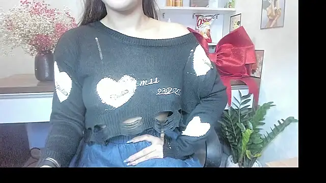 Snapshot of Mimini- chatting on 14, 3, 2025 Mimini- online show from 14, 3, 2025