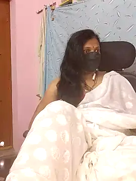 Snapshot of yours-kavaya chatting on 13, 12, 2024 yours-kavaya online show from 13, 12, 2024