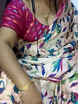 yours-kavaya online show from 4, 12, 2025