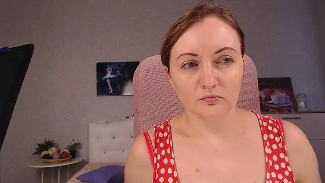 BettyFootFetish online show from 4, 12, 2025