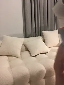 StacyJuly online show from 28, 2, 2025