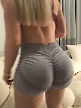 StacyJuly online show from 1, 3, 2025