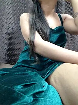 Snapshot of Roshni_98 chatting on 15, 2, 2025 Roshni 98 online show from 15, 2, 2025