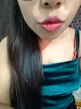 Snapshot of Roshni_98 chatting on 23, 3, 2025 Roshni 98 online show from 23, 3, 2025