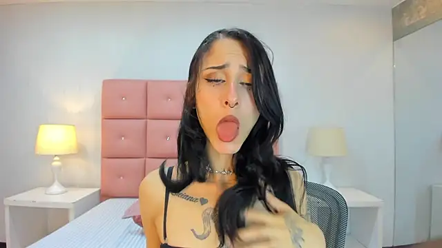 lhiamfit online show from 17, 12, 2024