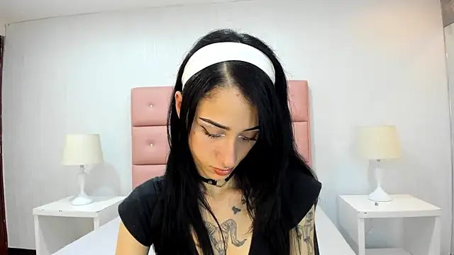 lhiamfit online show from 14, 1, 2025