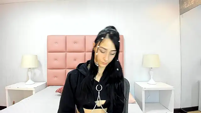 lhiamfit online show from 22, 1, 2025