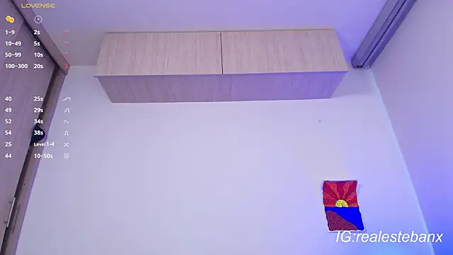 Snapshot of Esteban_Knight chatting on 29, 9, 2025 Esteban Knight online show from 29, 9, 2025