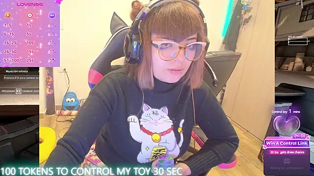 Snapshot of linda_mort chatting on 5, 3, 2025 linda mort online show from 5, 3, 2025