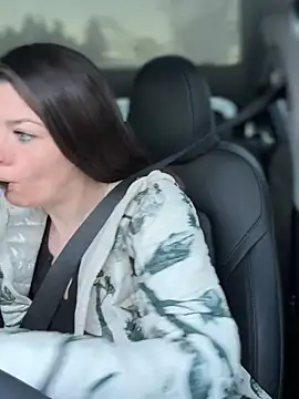 LadyLena1 online show from 19, 1, 2025