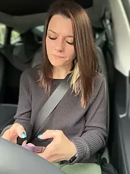 LadyLena1 online show from 2, 10, 2025