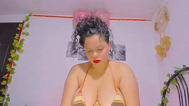 Alhelqueen online show from 2, 11, 2025