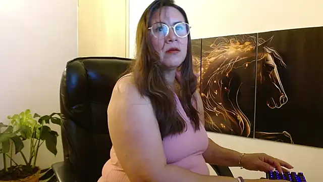 amalia brunette online show from 31, 3, 2026