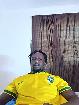 Snapshot of Hornny_Phrase chatting on 7, 7, 2026 Hornny Phrase online show from 7, 7, 2026