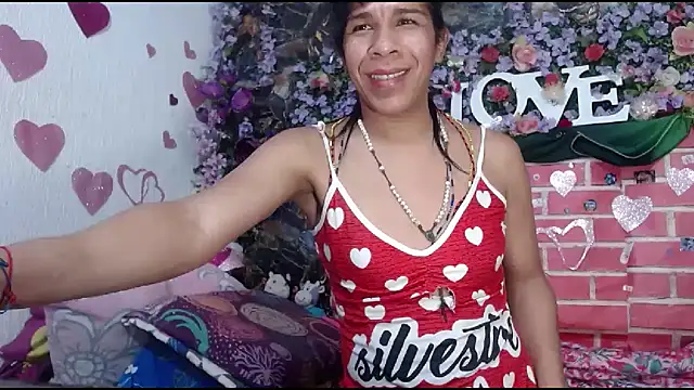 Snapshot of DesireDirtyTS__ chatting on 3, 5, 2026 DesireDirtyTS online show from 3, 5, 2026
