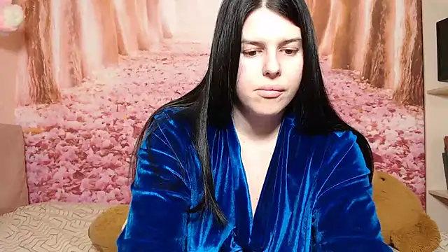 Snapshot of Annatrybebetter chatting on 13, 11, 2025 Annatrybebetter online show from 13, 11, 2025