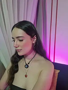 Snapshot of Kate_Amaretto_ chatting on 17, 5, 2026 Kate Amaretto online show from 17, 5, 2026