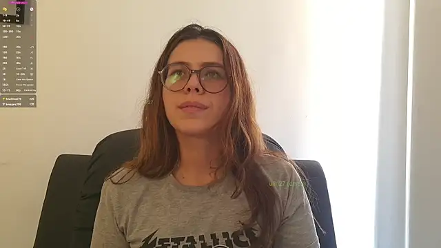 Snapshot of irinasweet27 chatting on 19, 1, 2025 irinasweet27 online show from 19, 1, 2025