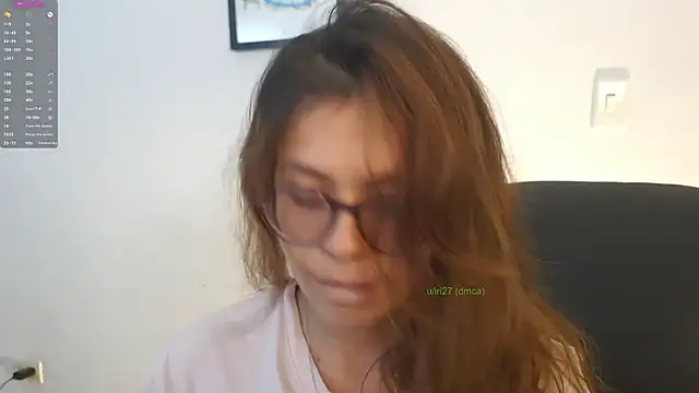 Snapshot of irinasweet27 chatting on 25, 1, 2025 irinasweet27 online show from 25, 1, 2025