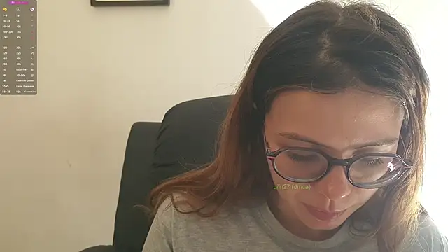 Snapshot of irinasweet27 chatting on 6, 2, 2025 irinasweet27 online show from 6, 2, 2025