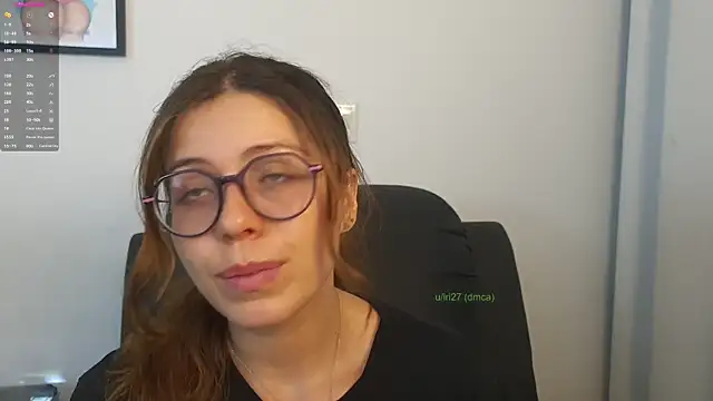 Snapshot of irinasweet27 chatting on 28, 2, 2025 irinasweet27 online show from 28, 2, 2025