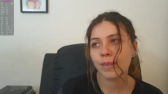 Snapshot of irinasweet27 chatting on 1, 3, 2025 irinasweet27 online show from 1, 3, 2025