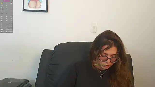 Snapshot of irinasweet27 chatting on 7, 3, 2025 irinasweet27 online show from 7, 3, 2025