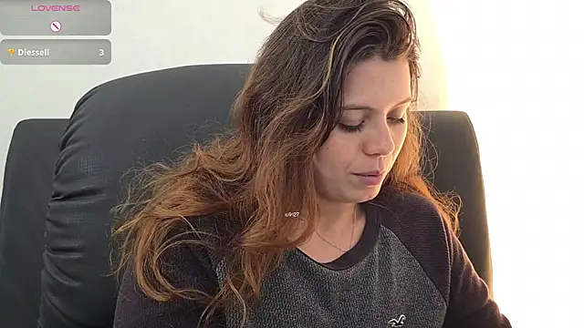 Snapshot of irinasweet27 chatting on 1, 10, 2025 irinasweet27 online show from 1, 10, 2025