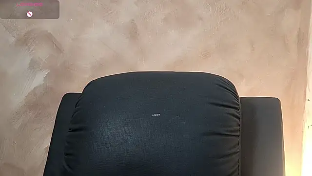 Snapshot of irinasweet27 chatting on 22, 11, 2025 irinasweet27 online show from 22, 11, 2025