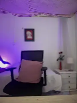 Snapshot of lilian_prada chatting on 15, 6, 2026 lilian prada online show from 15, 6, 2026