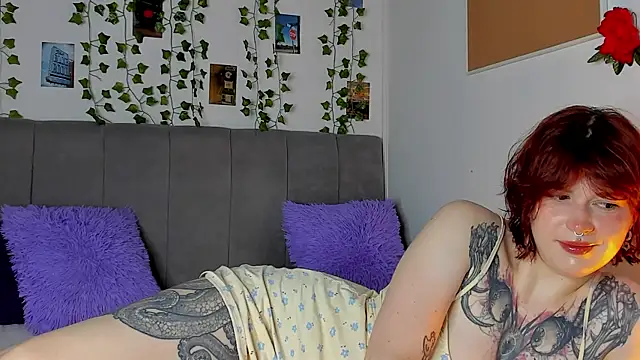 Snapshot of miss_Lizzy chatting on 15, 7, 2026 miss Lizzy online show from 15, 7, 2026