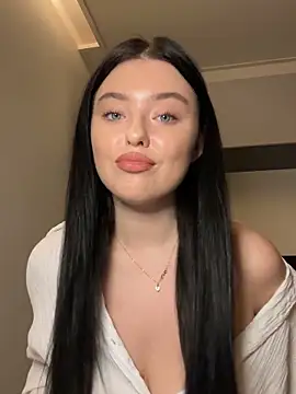 Angela Fosterr online show from 26, 9, 2025