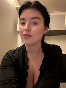 Angela Fosterr online show from 11, 10, 2025