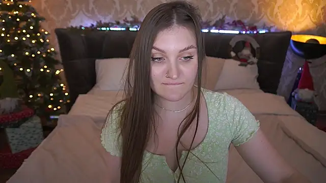 EmmyCharmm online show from 23, 12, 2024