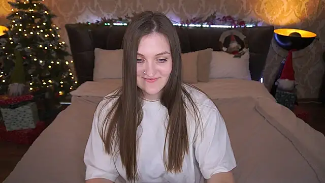 EmmyCharmm online show from 1, 1, 2025