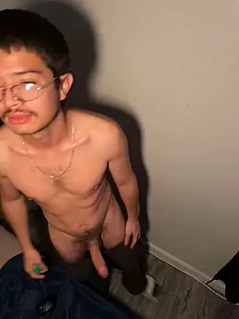 demonslayerr999 online show from 19, 12, 2024