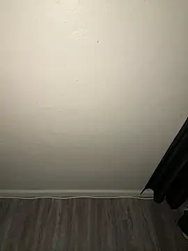 demonslayerr999 online show from 24, 12, 2024