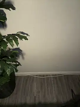 demonslayerr999 online show from 10, 3, 2025