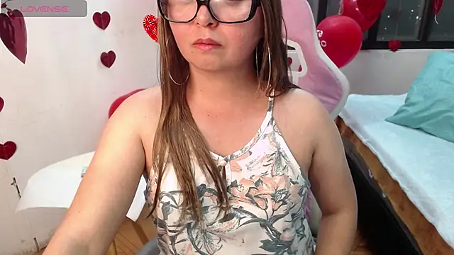 Snapshot of rose_meyer chatting on 17, 2, 2025 rose meyer online show from 17, 2, 2025