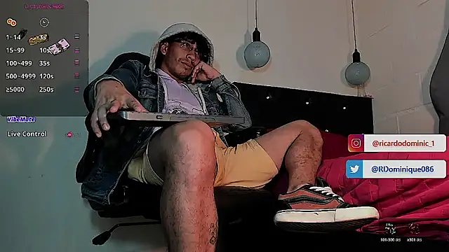 Snapshot of FuckHardlove chatting on 15, 9, 2025 FuckHardlove online show from 15, 9, 2025