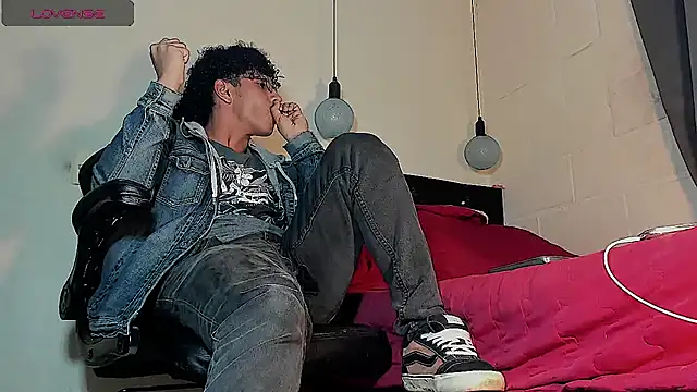 Snapshot of FuckHardlove chatting on 26, 9, 2025 FuckHardlove online show from 26, 9, 2025