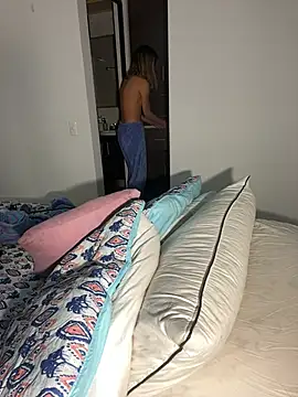 Ameellie online show from 27, 1, 2025