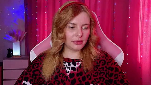 Snapshot of Day-off chatting on 14, 10, 2025 Day-off online show from 14, 10, 2025