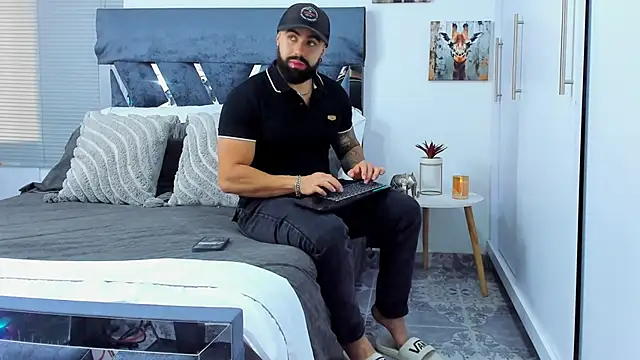 Zack Froone online show from 5, 3, 2026