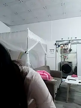 I AM NOT A SLUT online show from 14, 12, 2024