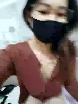 I AM NOT A SLUT online show from 2, 1, 2025