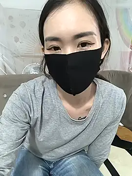 I AM NOT A SLUT online show from 10, 10, 2025