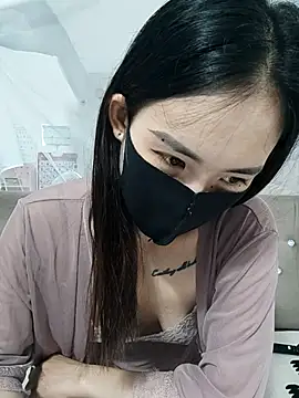 I AM NOT A SLUT online show from 10, 11, 2025