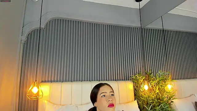 SaraRiley online show from 22, 12, 2025