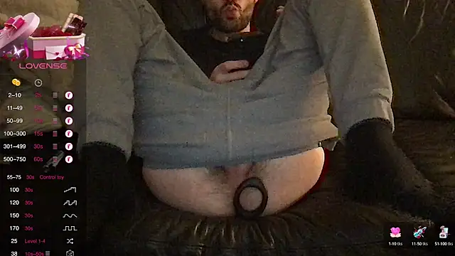 Snapshot of athenphysics chatting on 5, 12, 2024 athenphysics online show from 5, 12, 2024